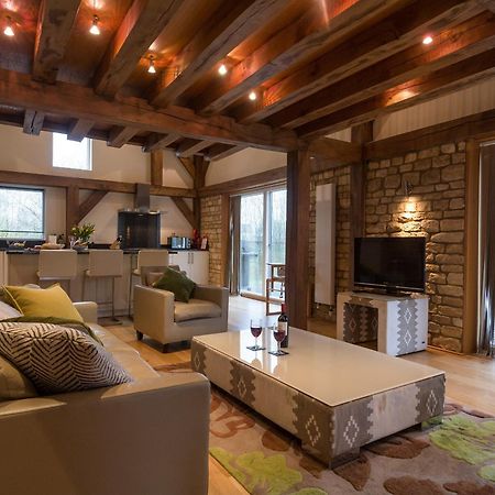 Coot Lodge Somerford Keynes Exterior photo